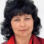 Dada M. (2005)  - Dada M. Born in 1969 in Vlasenica, near Srebrenica. Her husband was killed in the war in 1992. She has a daughter and lives with her “new” family in Tuzla: her partner, who is her childhood sweetheart and his two children, in Tuzla. Dzevada has a steady job since a while (her friend can sometimes find work in construction) and so they were able to build a small house in Tuzla.

